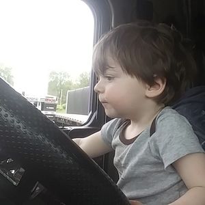 Meet your Posher, Robert